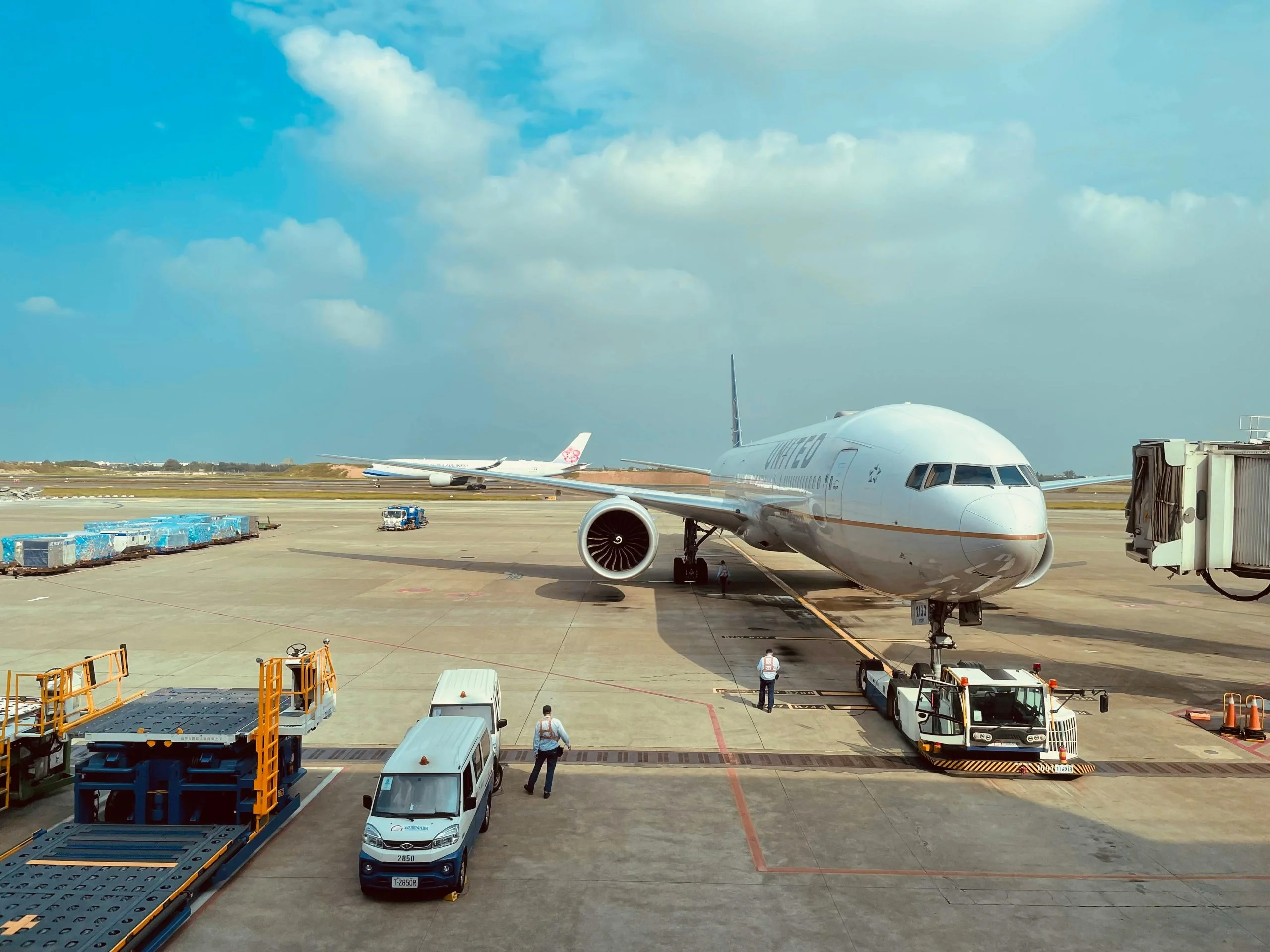 The 3 Worst Airports and Airlines for Delays in the UK