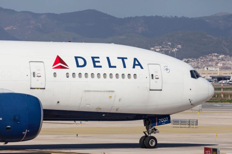delta airlines flight delay compensation